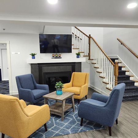 Travelodge Suites By Wyndham Saint John Ngoại thất bức ảnh