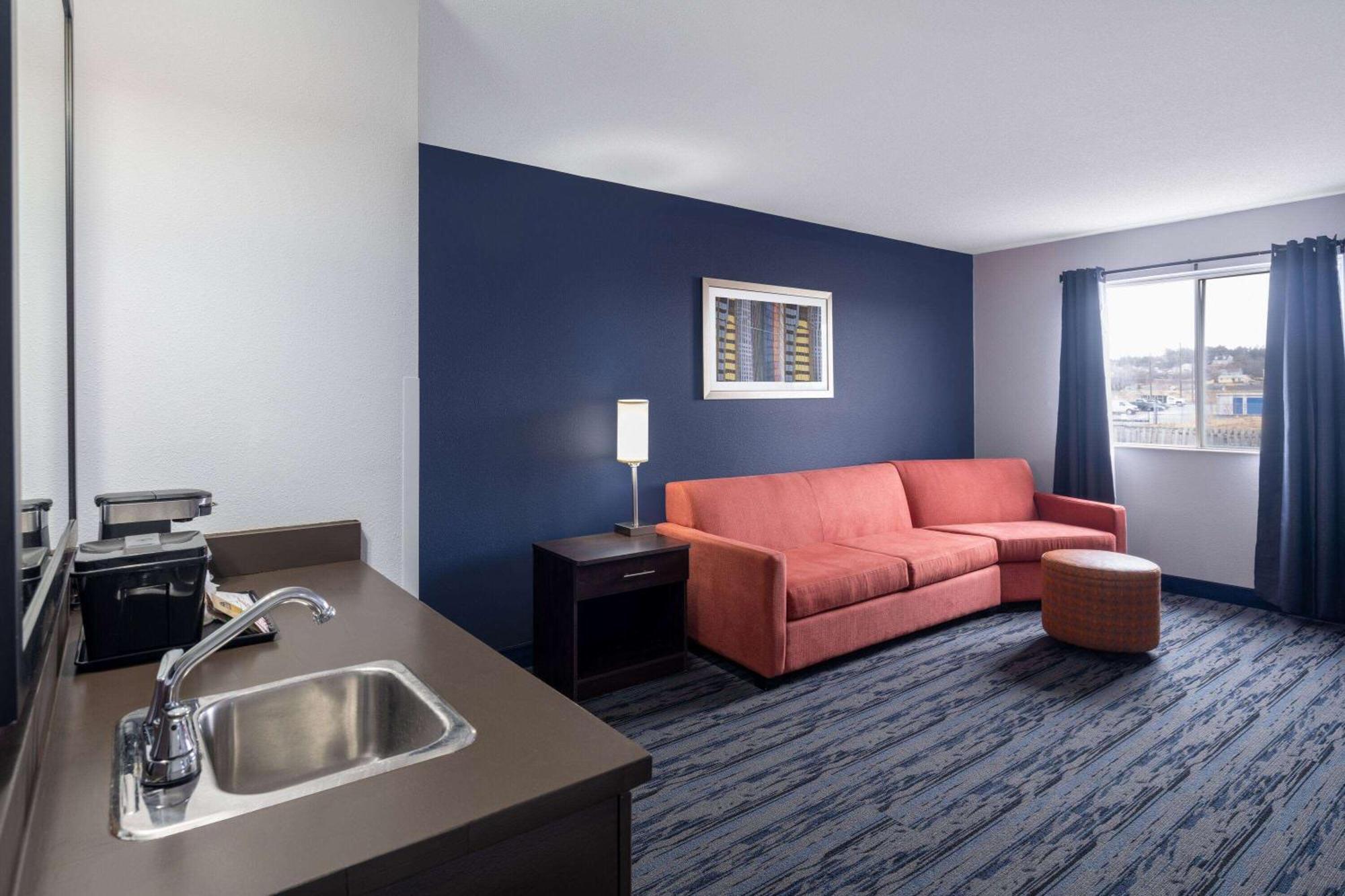 Travelodge Suites By Wyndham Saint John Ngoại thất bức ảnh